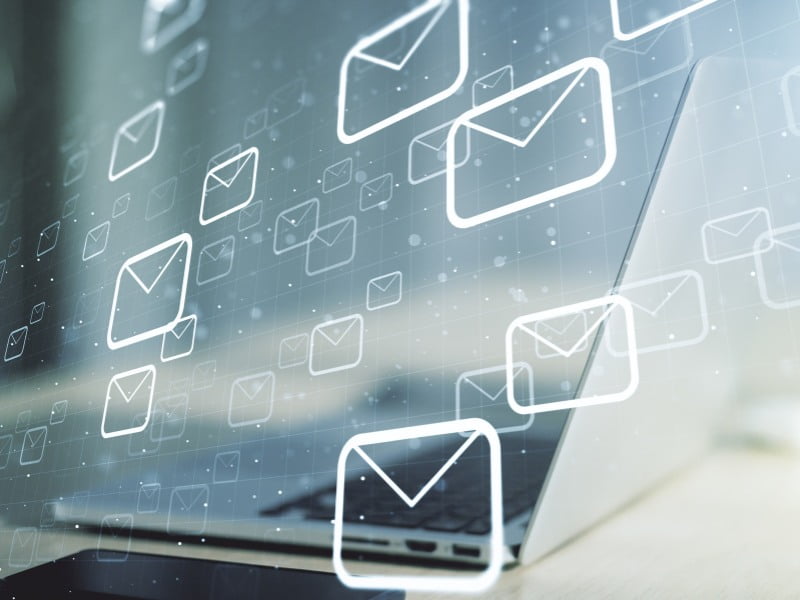 Email advanced service