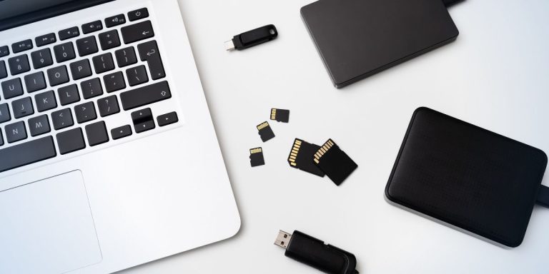 Come gestire in maniera sicura i dispositivi rimovibili